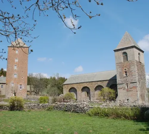 Journée du patrimoine "Visite historique du village d'Aubrac"