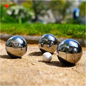 Concours de pétanque