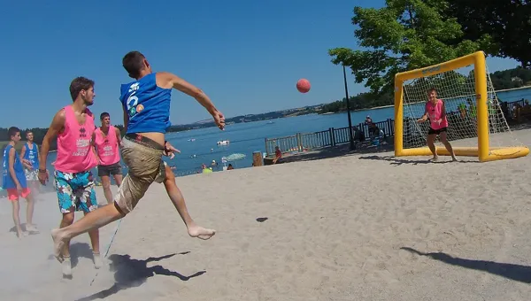 "BEACH LEVEZOU TOUR" Granouillac "Sandball"