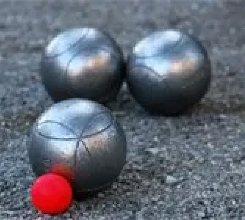 Concours de pétanque