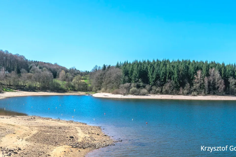 Lac de Pareloup-barrage