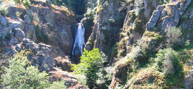 Arifat waterfalls