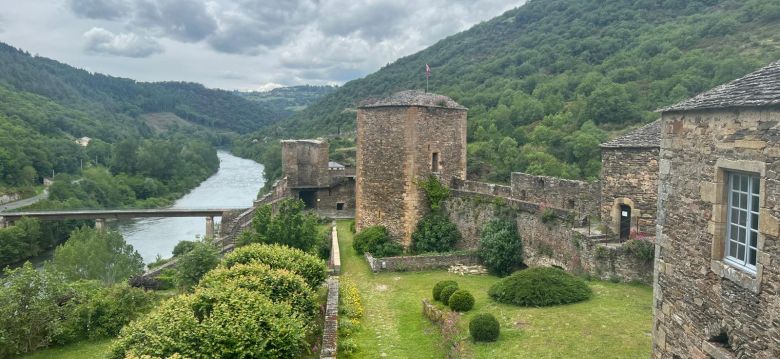 Brousse le château