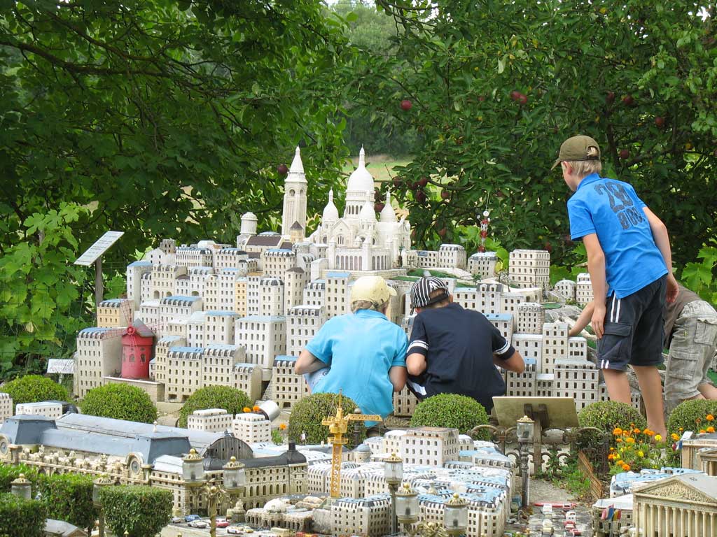 Le PetitParis, Paris Miniature Parc à Thèmes à Vaïssac Guide Tarn Aveyron