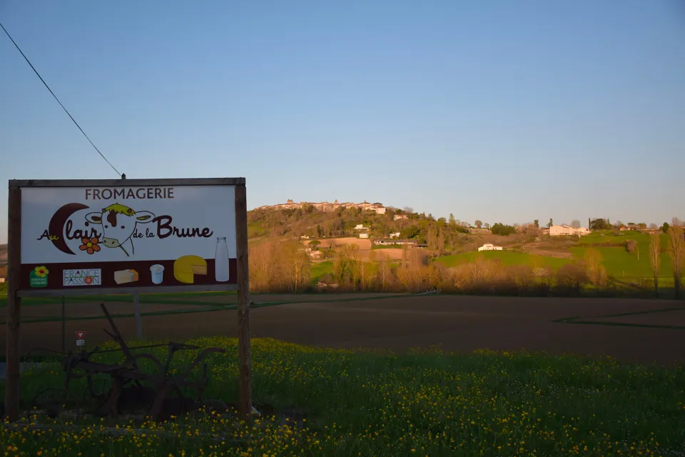 Au Clair de la Brune