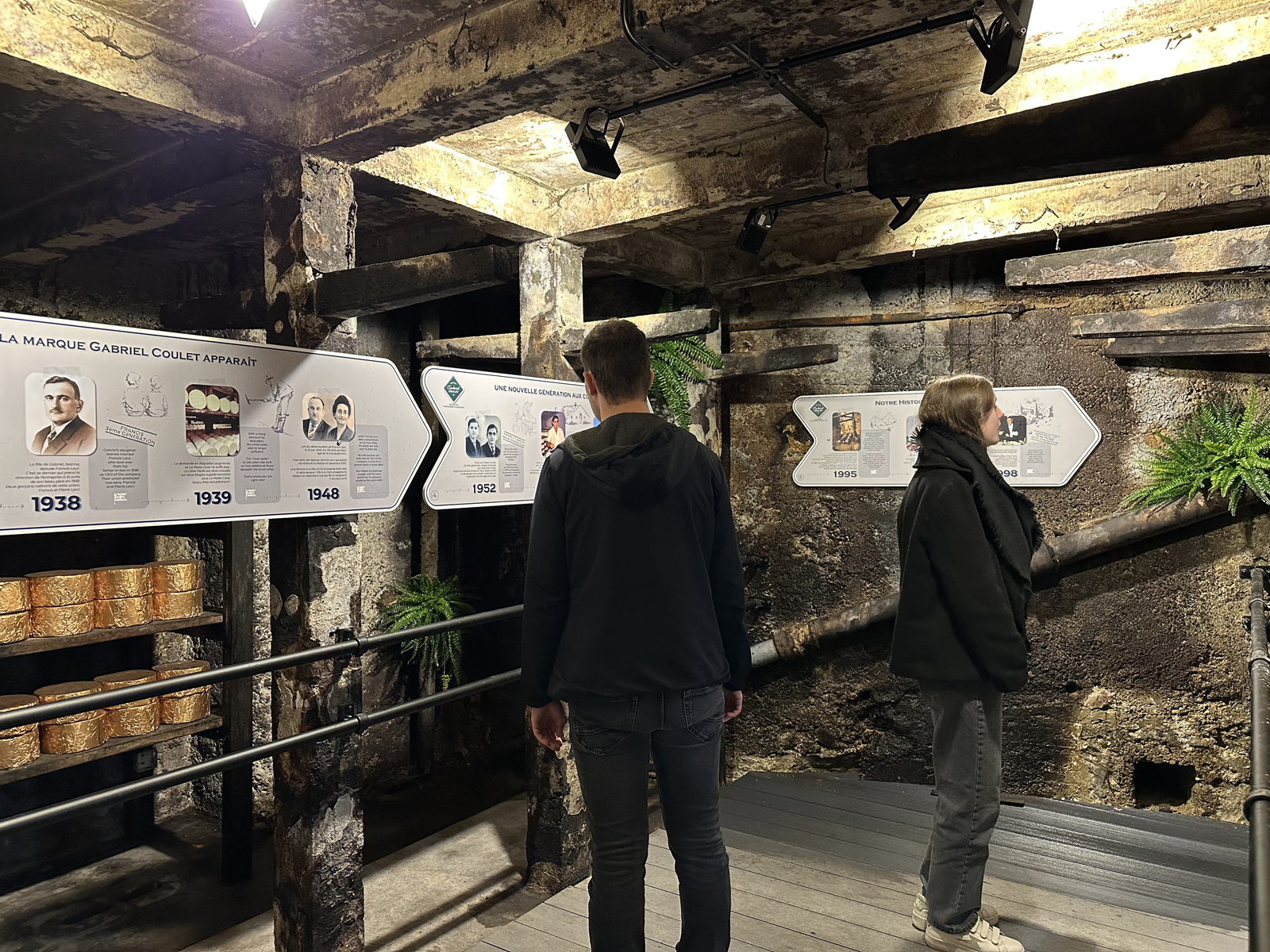 Visite des Caves de Roquefort – Maison Gabriel ...