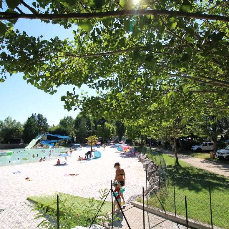 Saint-Charles water plan campsite