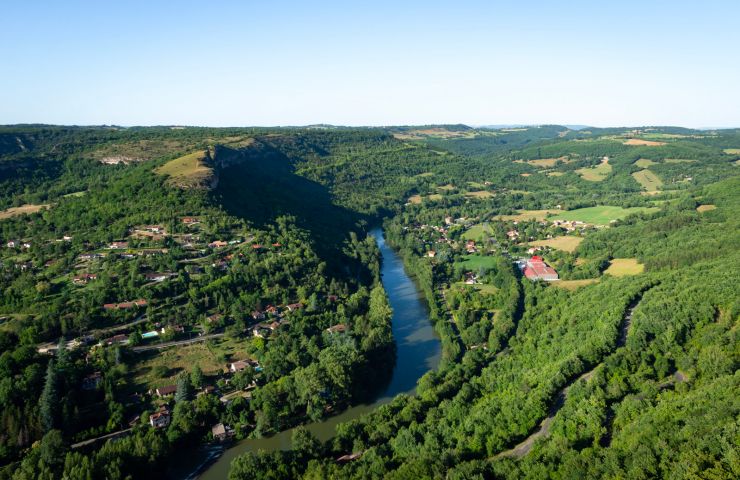 The Caussadeze site