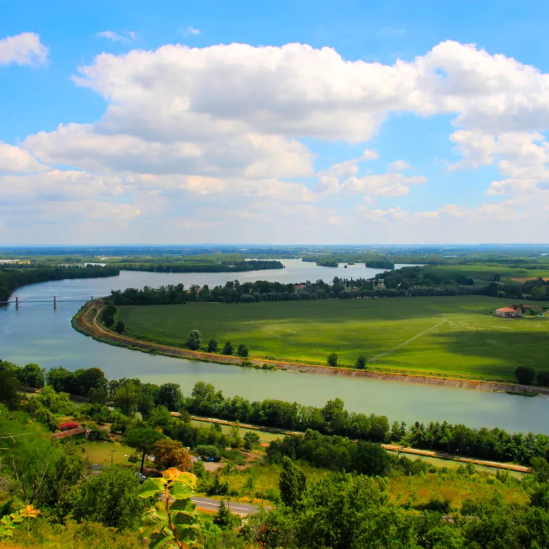 Beaucaire Island