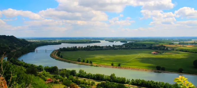 Beaucaire Island