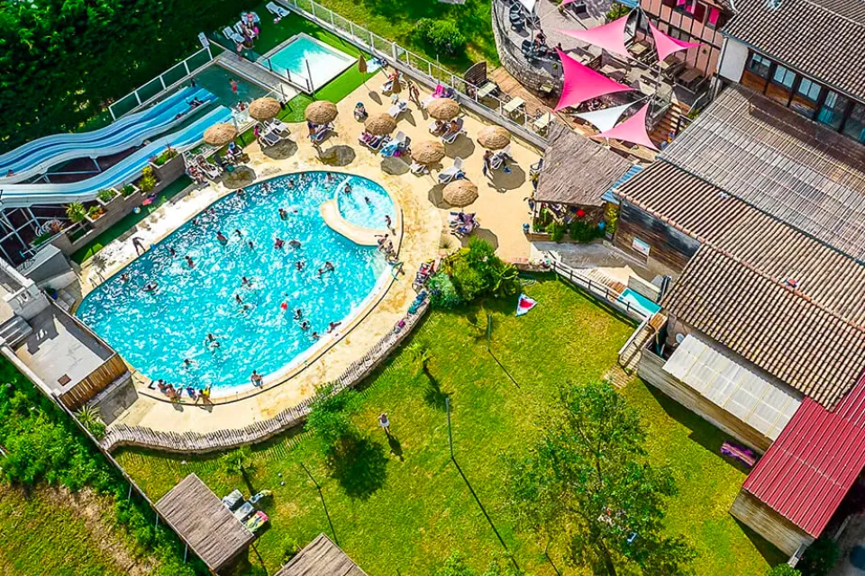 4-star campsite with heated swimming pool in C ...