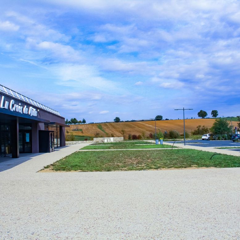 Aire de La Croix de Mille