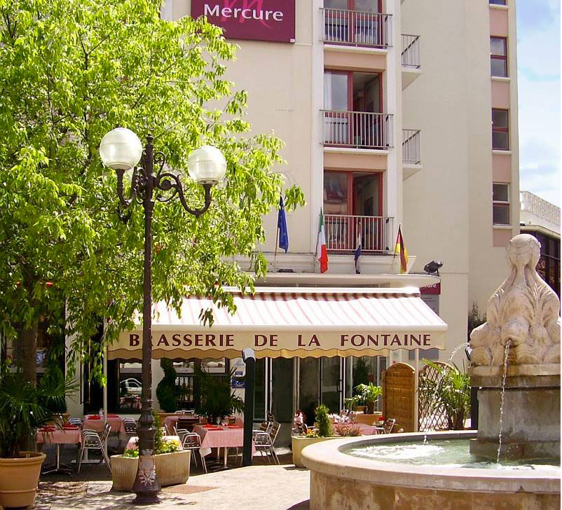 Millau : les bailleurs de l'Hôtel International réclament 850 000 € et veulent reprendre