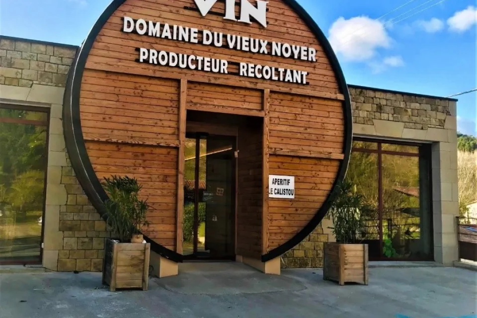 Domaine du Vieux Noyer