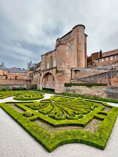 Palais De La Berbie Mus es Patrimoine Albi Guide Tarn Aveyron palais-de-la-berbie-mus-es-patrimoine-albi-guide-tarn-aveyron