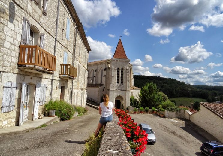 Montaigu de Quercy: authentic and charming place