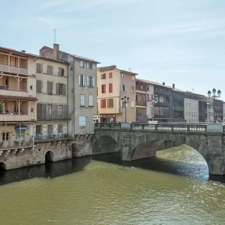 Walk in Castres in the Tarn