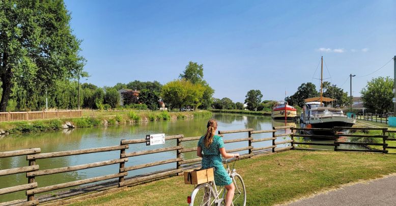 Montech : balade à vélo le long du canal