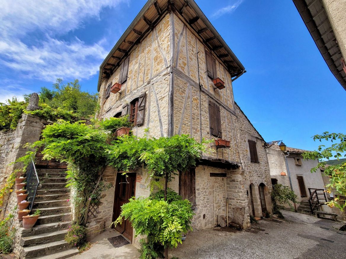 Maisons médiévales à colombages