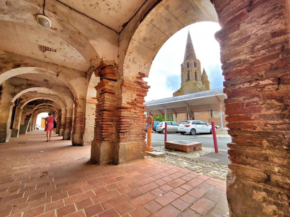 Les arcades de Saint-Nicolas-de-la-Grave