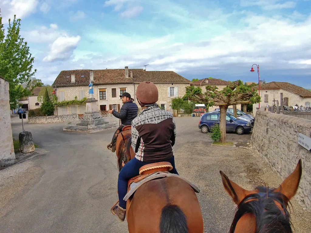 Village de Lacour