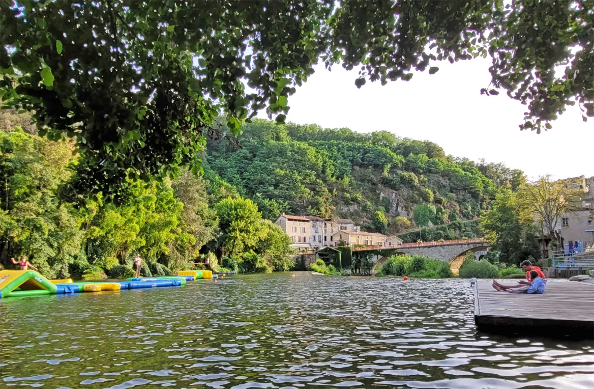 Swimming on the Viaur in Laguépie