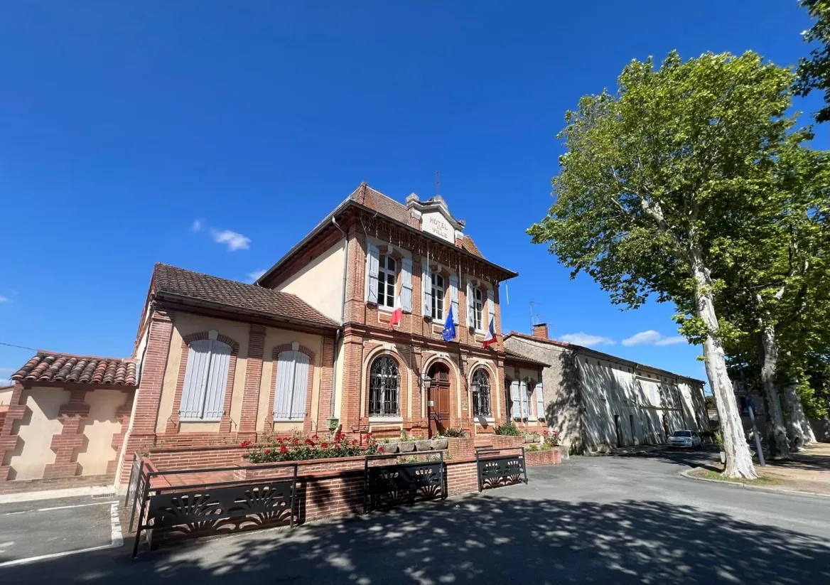 Saint Paul Cape of Joux