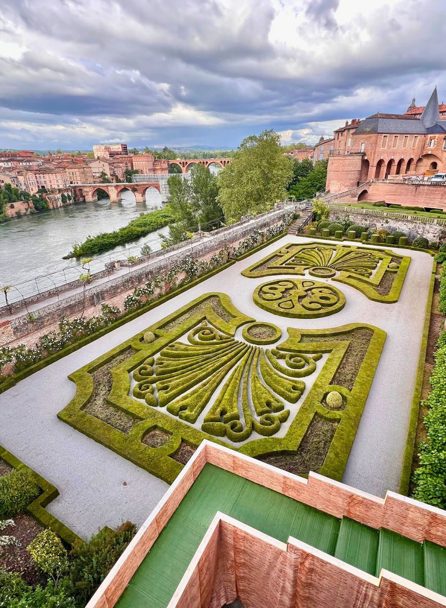 Garden of the Berbie Palace Albi