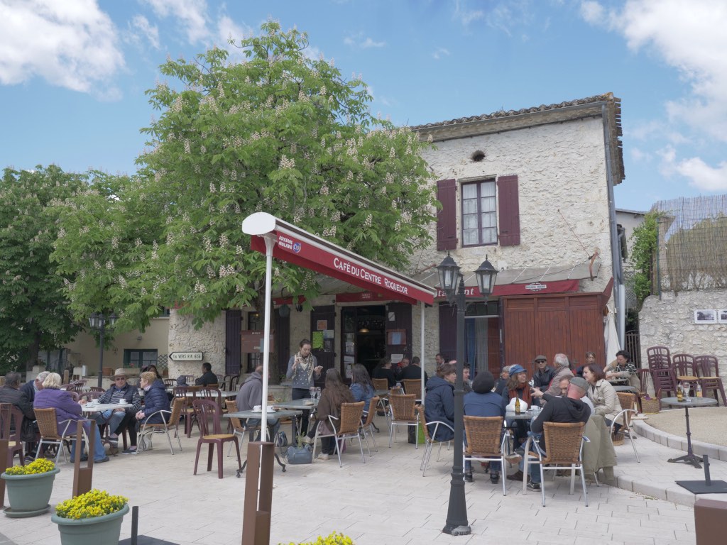 Café du Center in Roquecor
