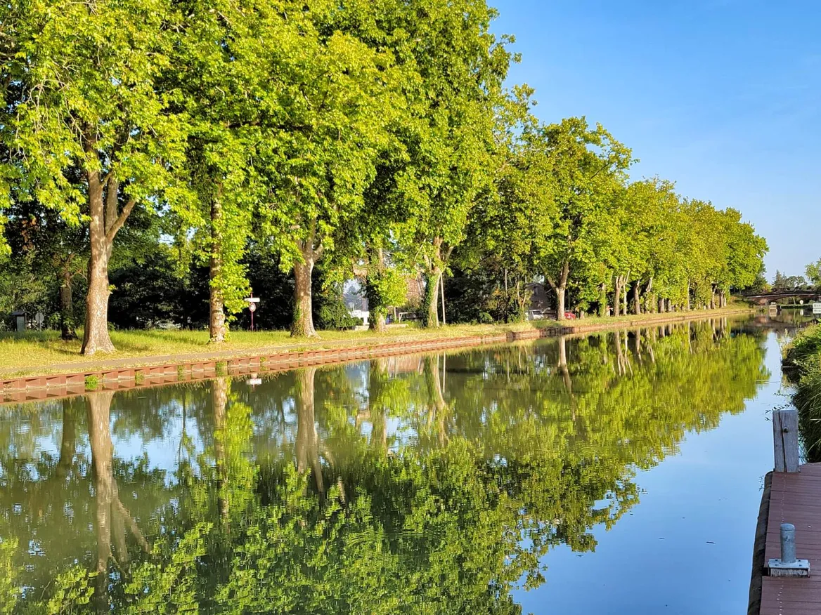 Montech: bike ride along the canal