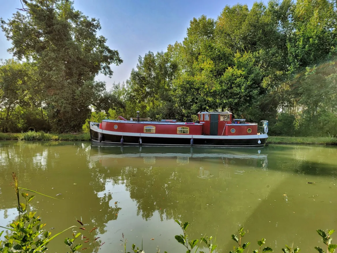 Montech: bike ride along the canal