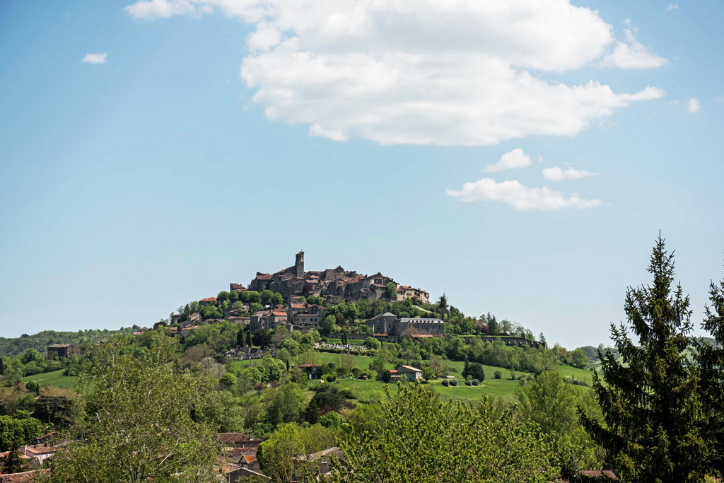 Corde-sur-Ciel on his puech