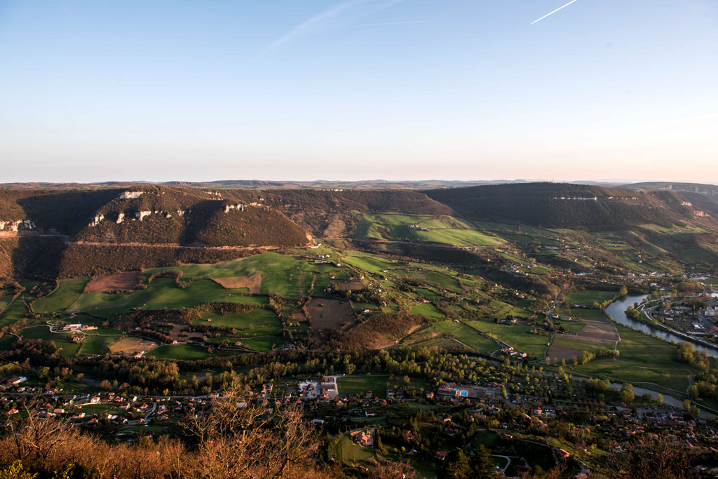 Millau est entouré de terres cultivées, dont les vignes